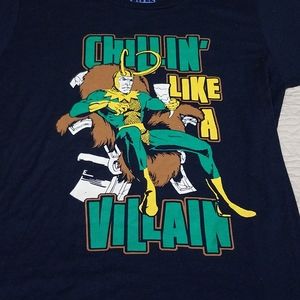 Chilling like A Villain T shirt Size S